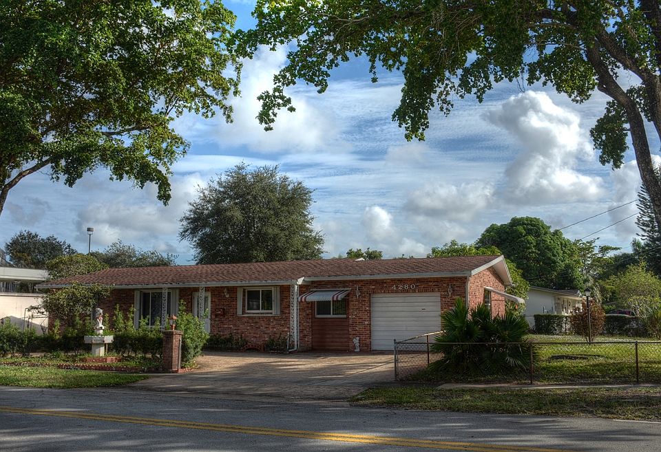 1st image of 4280 NW 4th St
