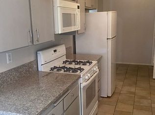 6936 Amestoy Ave, Van Nuys, CA 91406