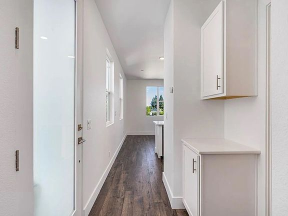 4th image of 1688 Alnico Ln #1688