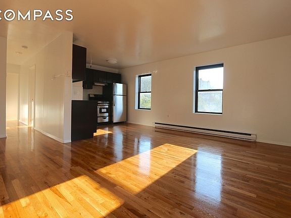 4th image of 82 Bank St APT 6