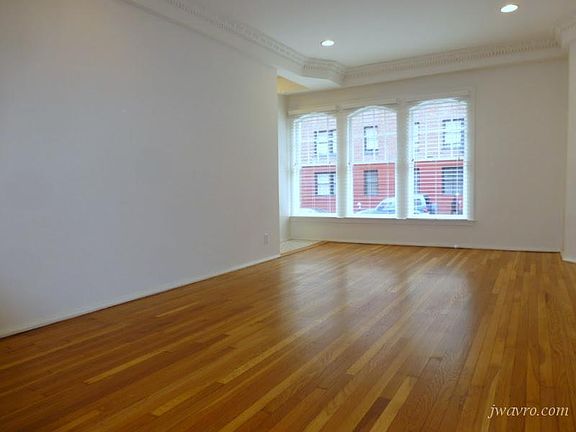 2nd image of 540 Ofarrell St APT 102