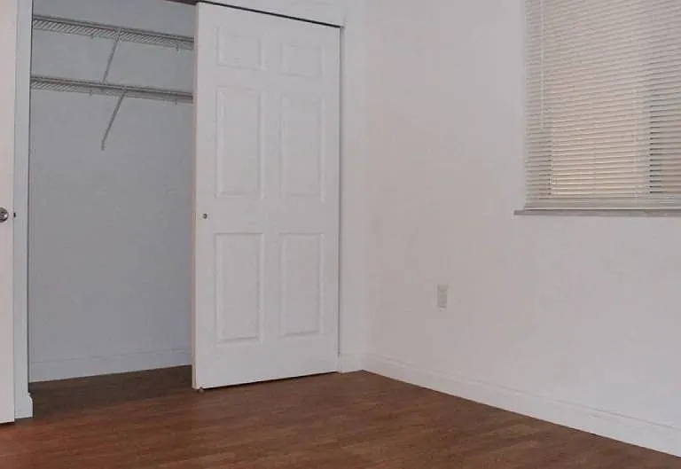 Tuscany Village Apartments — Photo 26