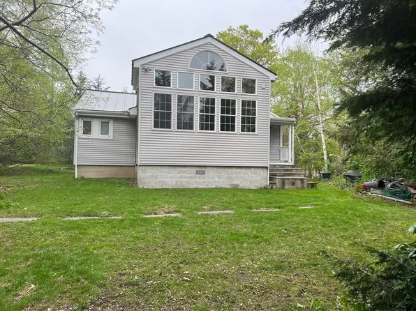 59 Evergreen St, Saugus, MA 01906