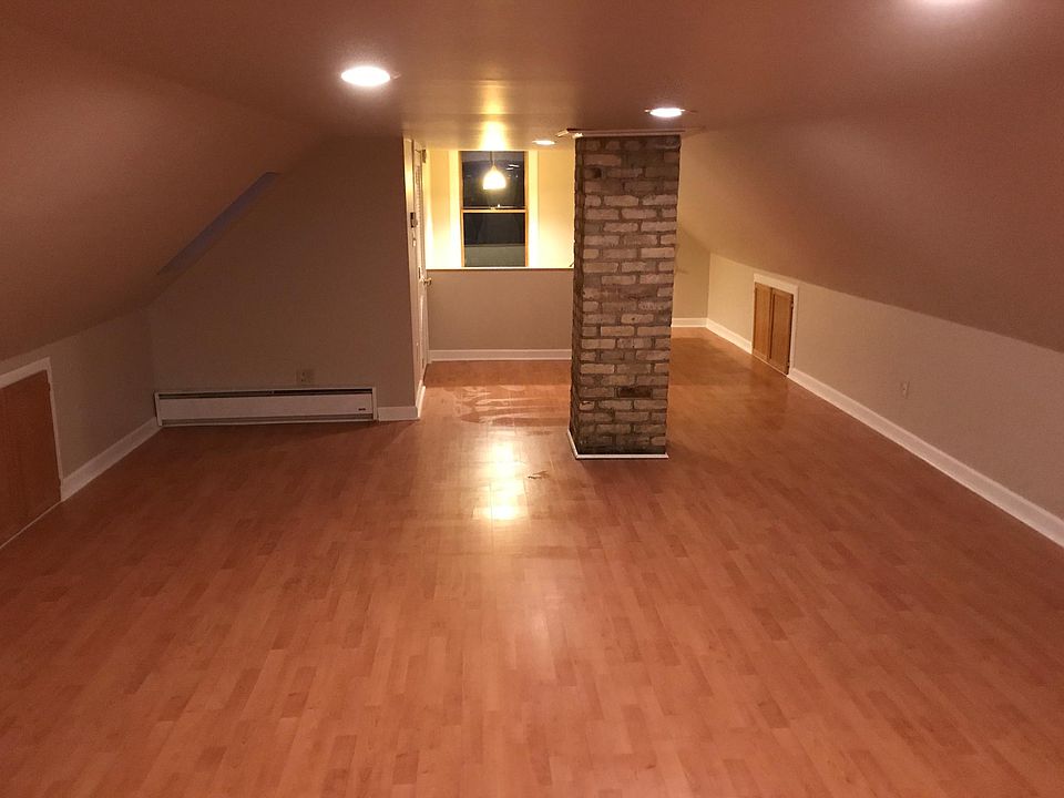 1st image of 793 Marshall Ave