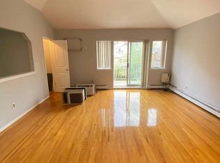 9440 Ridge Blvd, Brooklyn, NY 11209