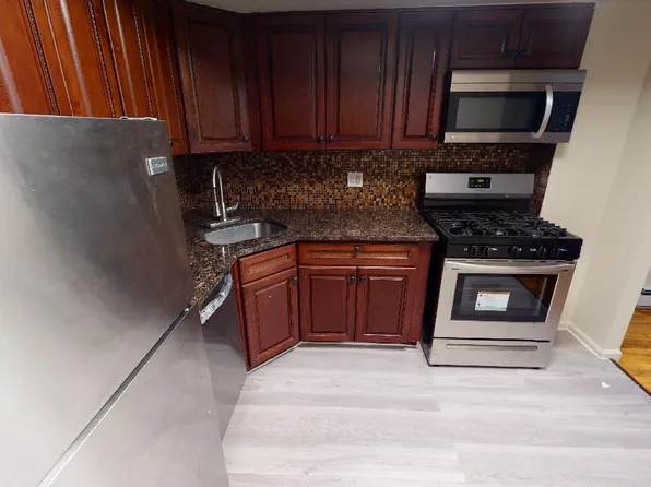 102-52 67th Road image 11 of 33