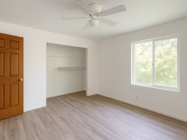 8240 S Marion View Cir, Sandy, UT 84094