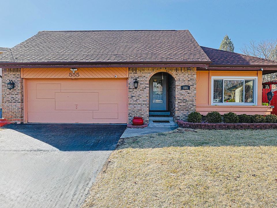 1st image of 555 Waikiki Dr