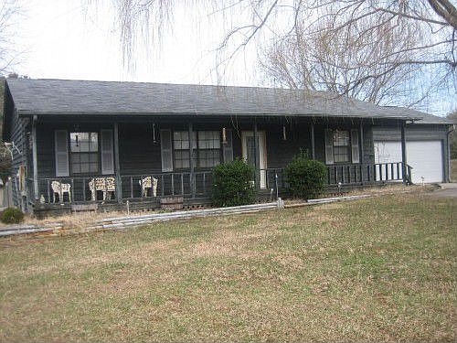 1st image of 1415 Blue Forest Ct