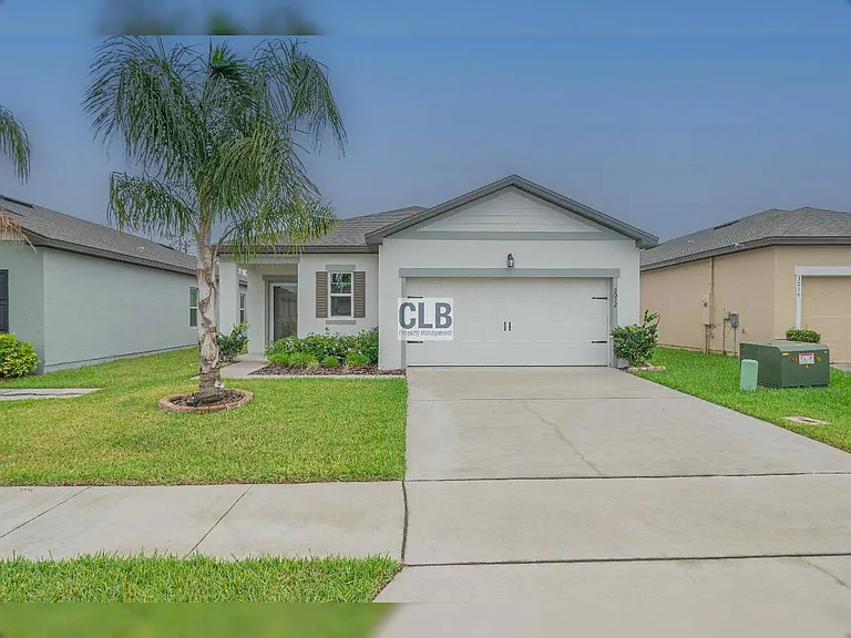 3012 Neverland Dr — Photo 1