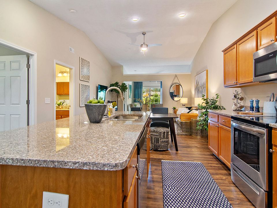 Open Kitchens Perfect for Cooking, Dining and Entertaining