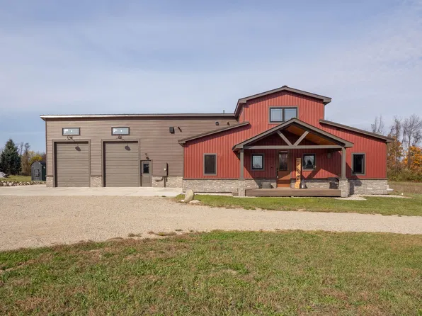 2203 Brinn Vista Dr, Otsego, MI 49078