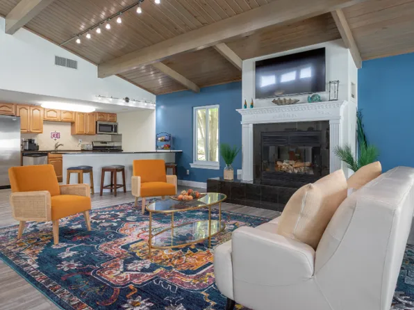 Meridian Bay Apartment Homes