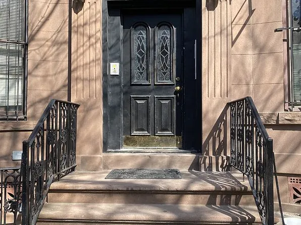 279 1st St APT 3B, Brooklyn, NY 11215