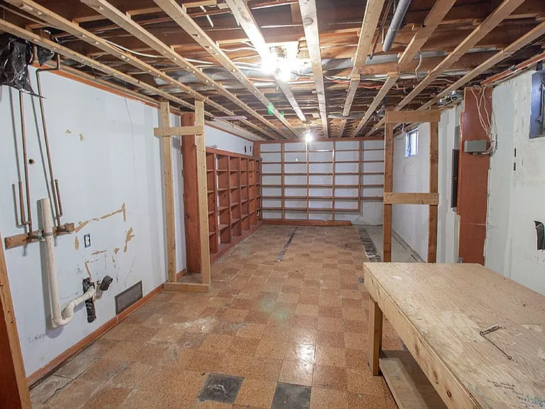 2207 Bushnell Dr — Photo 44