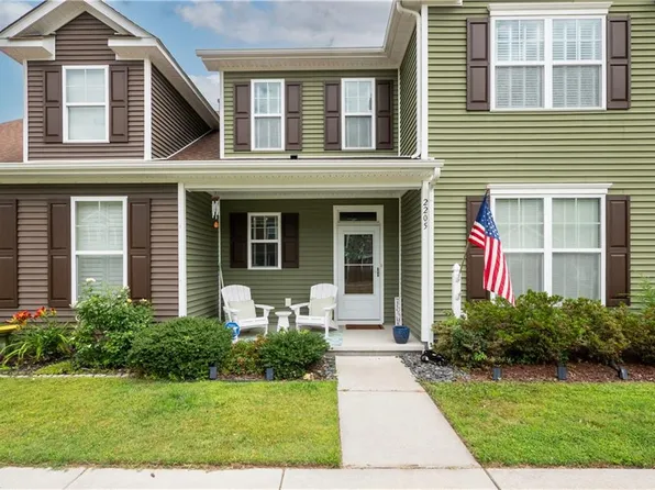 2205 Martlet Ln, Virginia Beach, VA 23456