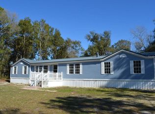 676 Marshburn Dr, Bronson, FL 32621
