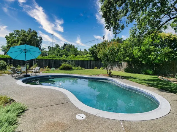 9179 Pershing Ave, Orangevale, CA 95662