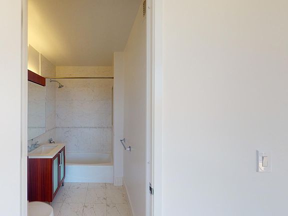 4th image of 775 Columbus Ave APT 11F