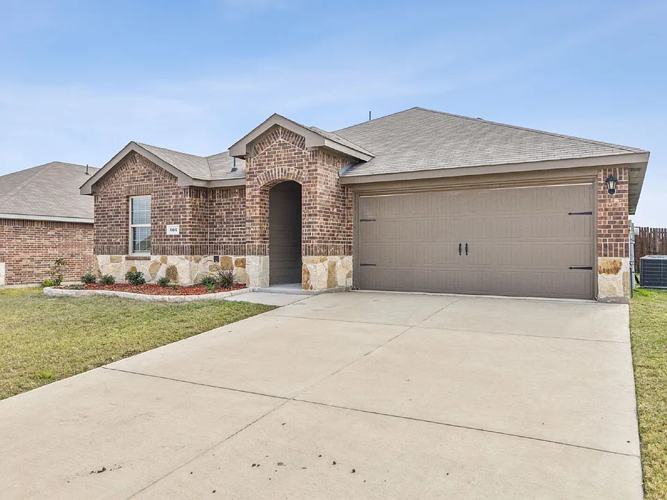 606 Wrangler Dr