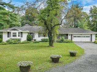 5 Paddock Pl, Newburgh, NY 12550