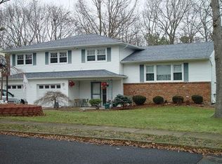 154 Sun Valley Rd, Toms River, NJ 08755