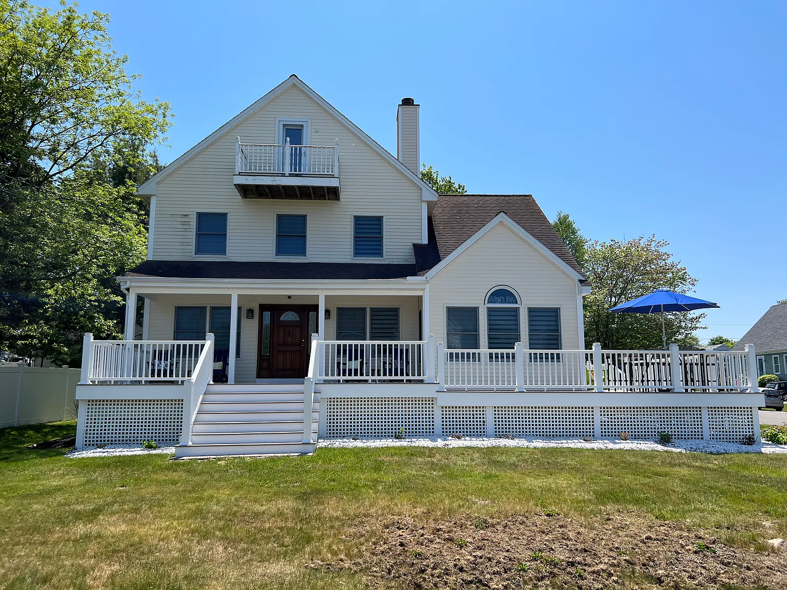 4 bed, 4013 sqft, $2,900 — Photo 3