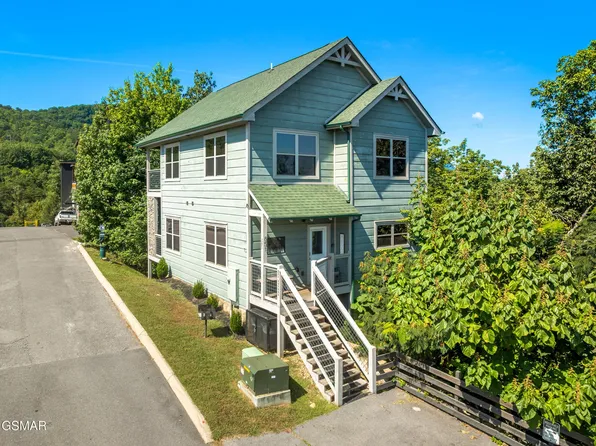 851 Osprey Way, Pigeon Forge, TN 37863