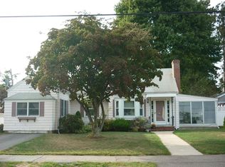 15 Cumberland Rd, Lynn, MA 01904
