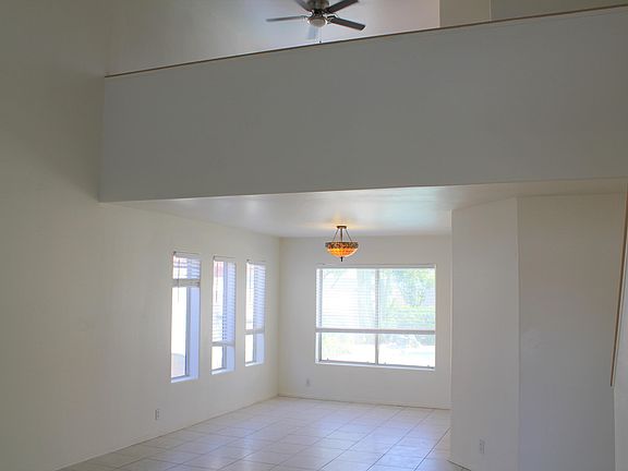 4th image of 15047 S 43rd Pl