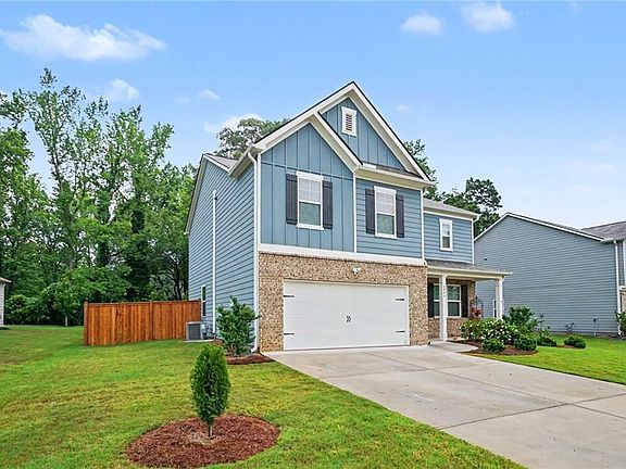 2nd image of 4840 Golden Finch Ln