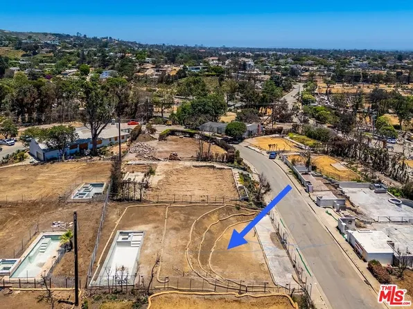 16529 Chattanooga Pl, Pacific Palisades, CA 90272