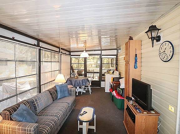 3rd image of 40840 176th Cres #25-176