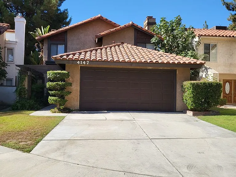 4147 Pinewood Lake Dr — Photo 1
