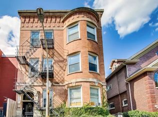 932 W Cullom Ave APT 1R, Chicago, IL 60613