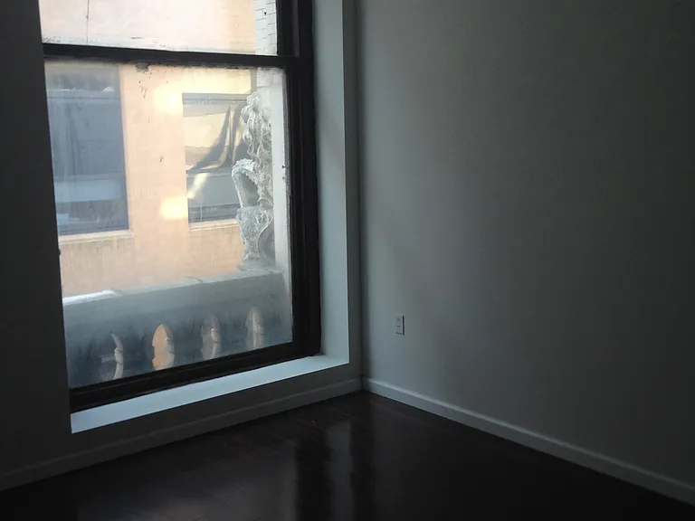 1033 Chestnut St #4 — Photo 7