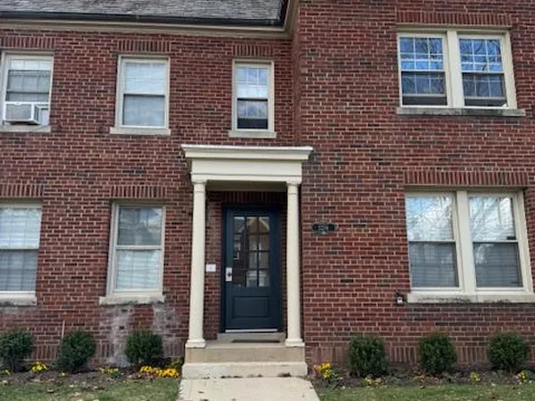 2236 40th Pl NW APT 4, Washington, DC 20007
