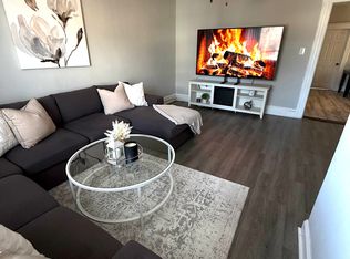 24 Maple St, Garfield, NJ 07026