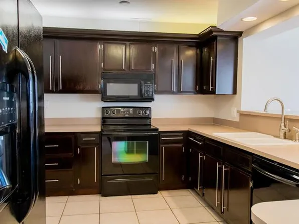 130 SW 14th Ave, Boynton Beach, FL 33435