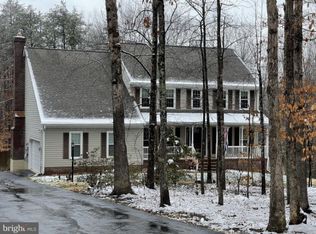 31 Nottingham Dr, Fredericksburg, VA 22406