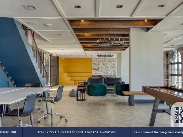 187 Kent Avenue image 28 of 37