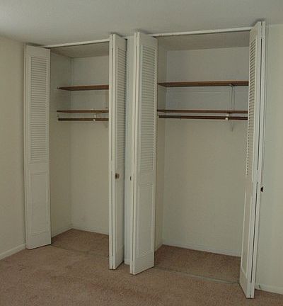 4th image of 1329 Saint Paul Ave APT 12