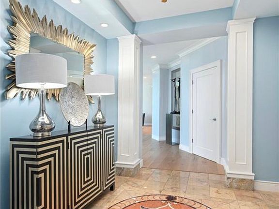 4th image of 177 107th Ave NE APT 2401