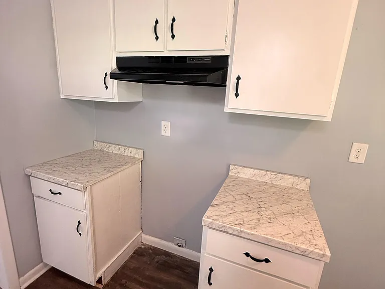 3692 Huntingdon Ln — Photo 5