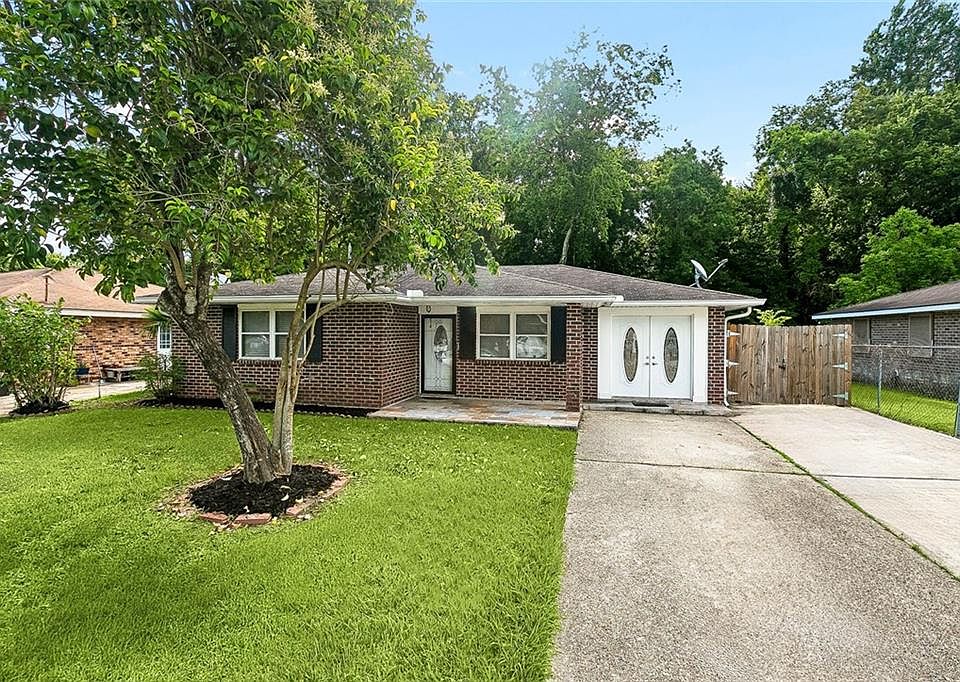 1st image of 446 Homewood Pl