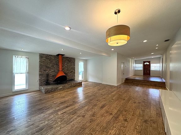 4th image of 3333 Lila Dr
