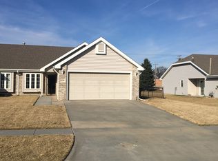 10361 N 149th Cir, Waverly, NE 68462