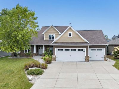 974 Magellan Way, Hobart, WI, 54155