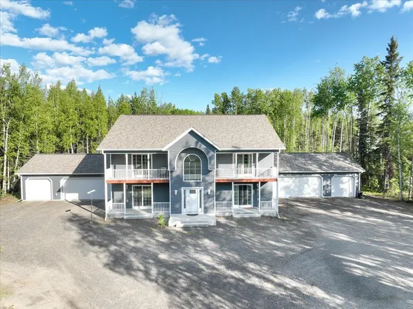 3915 Tanada Rd, North Pole, AK 99705