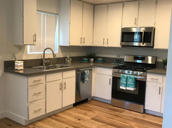 1056 N Escondido Blvd, Escondido, CA 92026